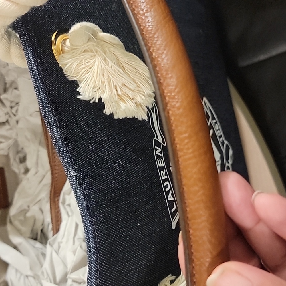 Lauren Ralph Lauren Denim Blue Tote with Cream Accents NWOT - Picture 5 of 10